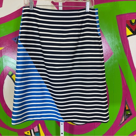 J.Crew, Blue and White Striped Pencil Skirt. Size 8. Excellent condition! - Picture 1 of 7